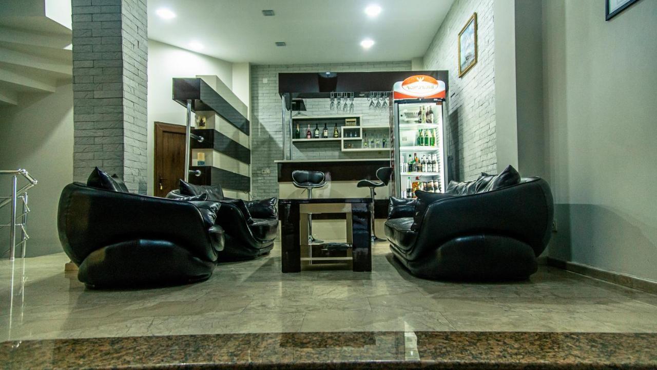 מלון באטומי Porto Franco מראה חיצוני תמונה